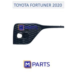 ฝาปิดไฟตัดหมอก โตโยต้า ฟอร์จูนเนอร์  TOYOTA FORTUNER 2020 เครื่อง 2.4 ขวา(คนขับ)